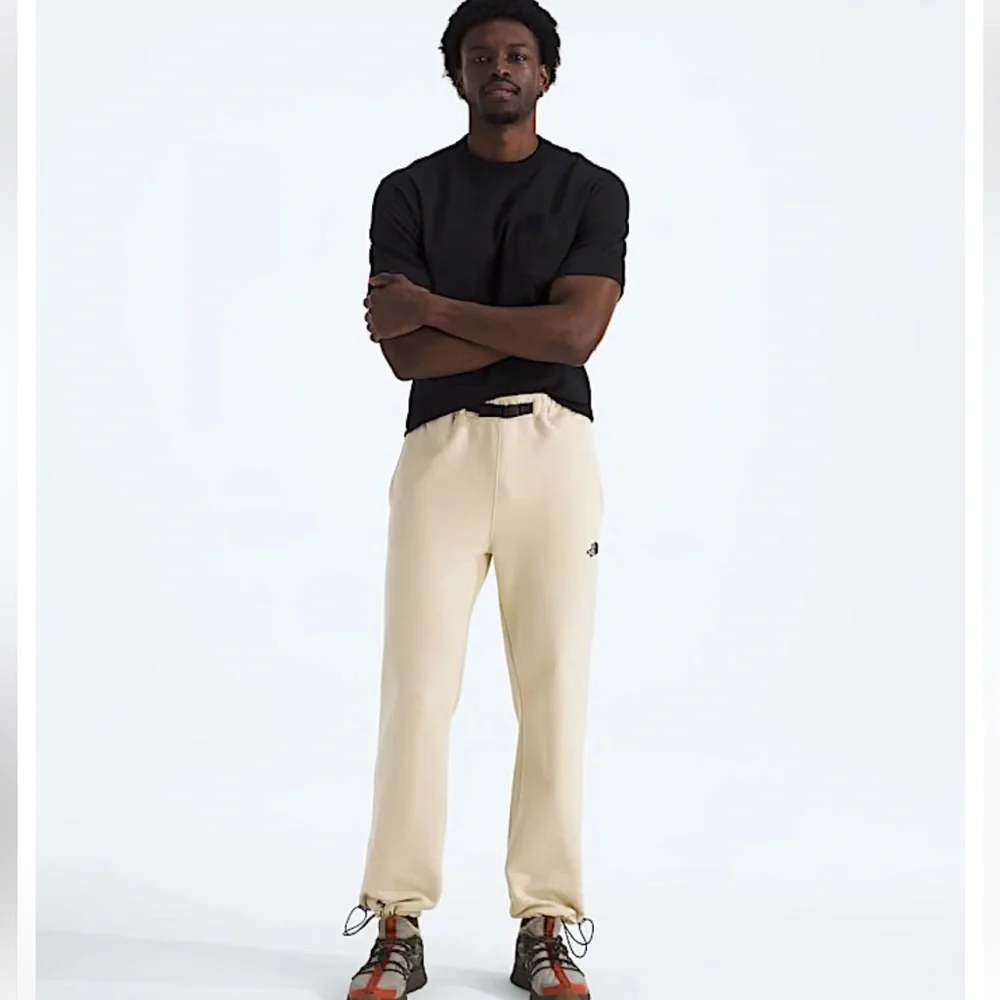 The North Face AXYS Men's Heritage Tan Joggers Sweatpants